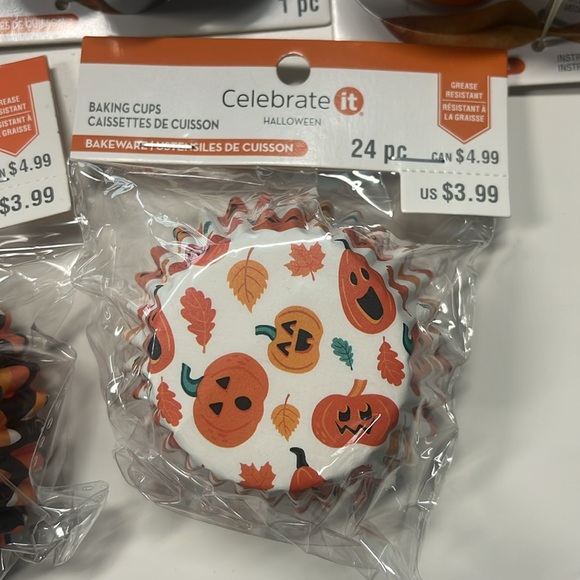 Halloween Baking Lot - Picture 6 of 6